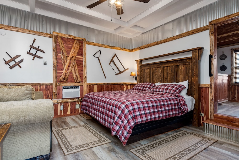Standard Room, 1 Bedroom, Non Smoking (205) photo 1