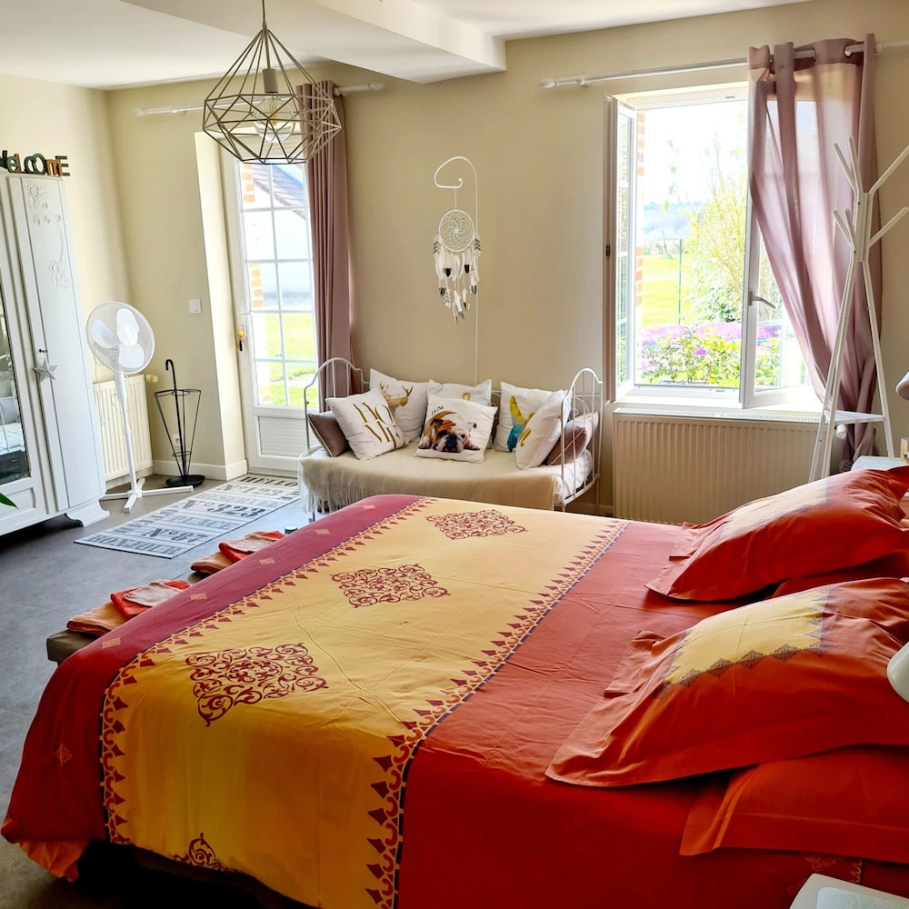 Classic Double Room, Garden View - Photo 9