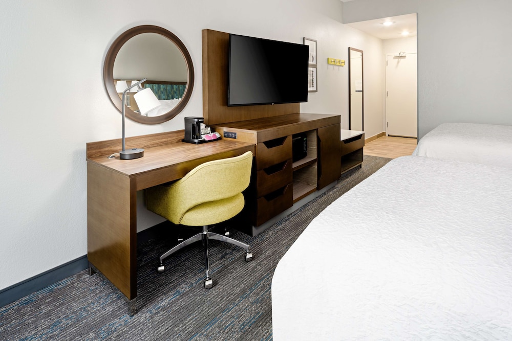 Classic Room, 2 Double Beds - Photo 6
