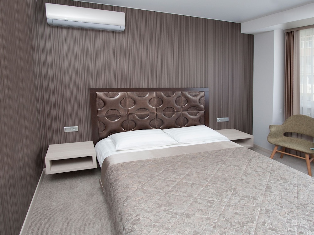 Business Double Room, Partial Sea View (5) photo 3