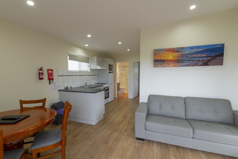 Villa photo 1