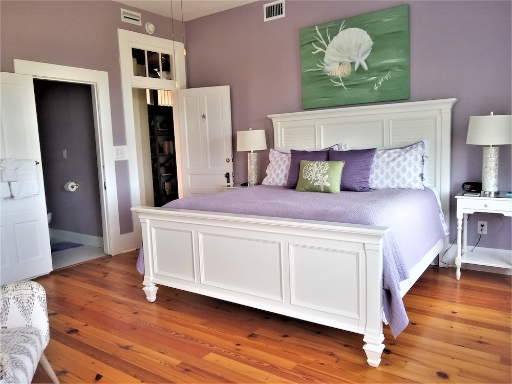 Junior Double Room Single Use, Private Bathroom (Starfish) photo 2