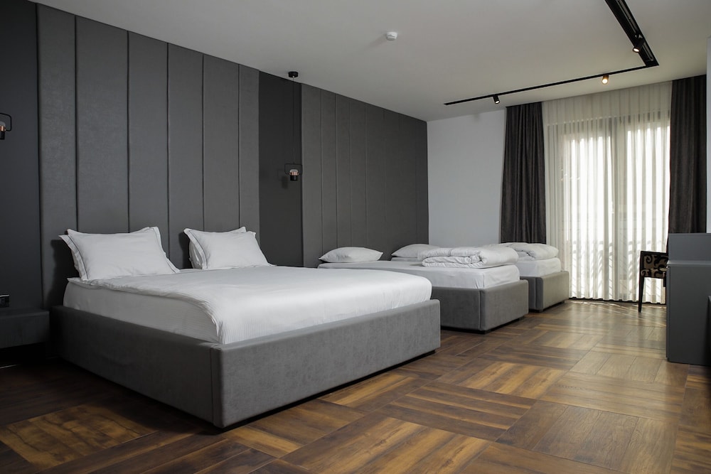 Deluxe Quadruple Room photo 1