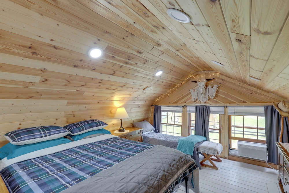 House (2 Bedrooms) photo 1