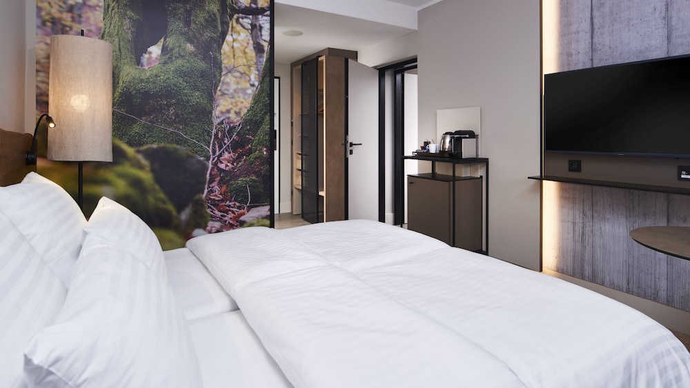 Executive Room (with Extrabed) photo 2