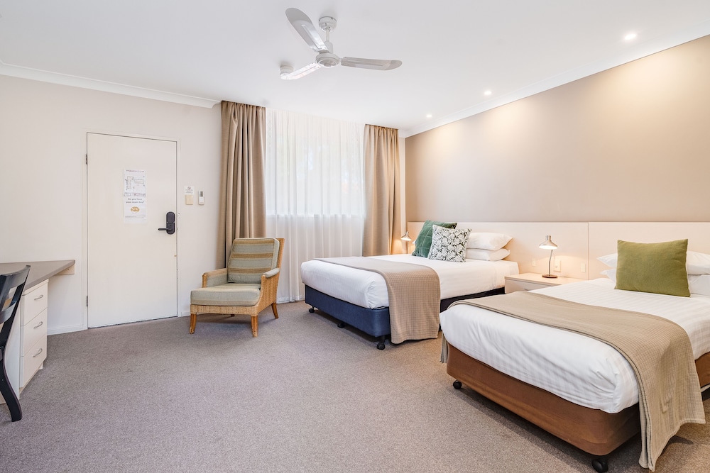 Standard Triple Room (Comfy Double) photo 3
