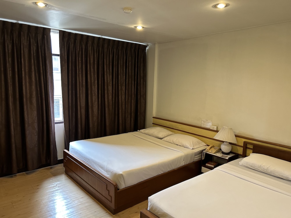 Superior Twin Room photo 2
