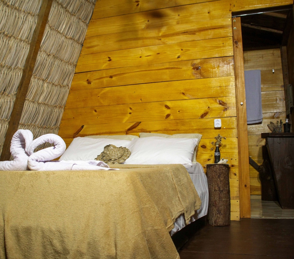 Traditional Cabin, Private Bathroom photo 1
