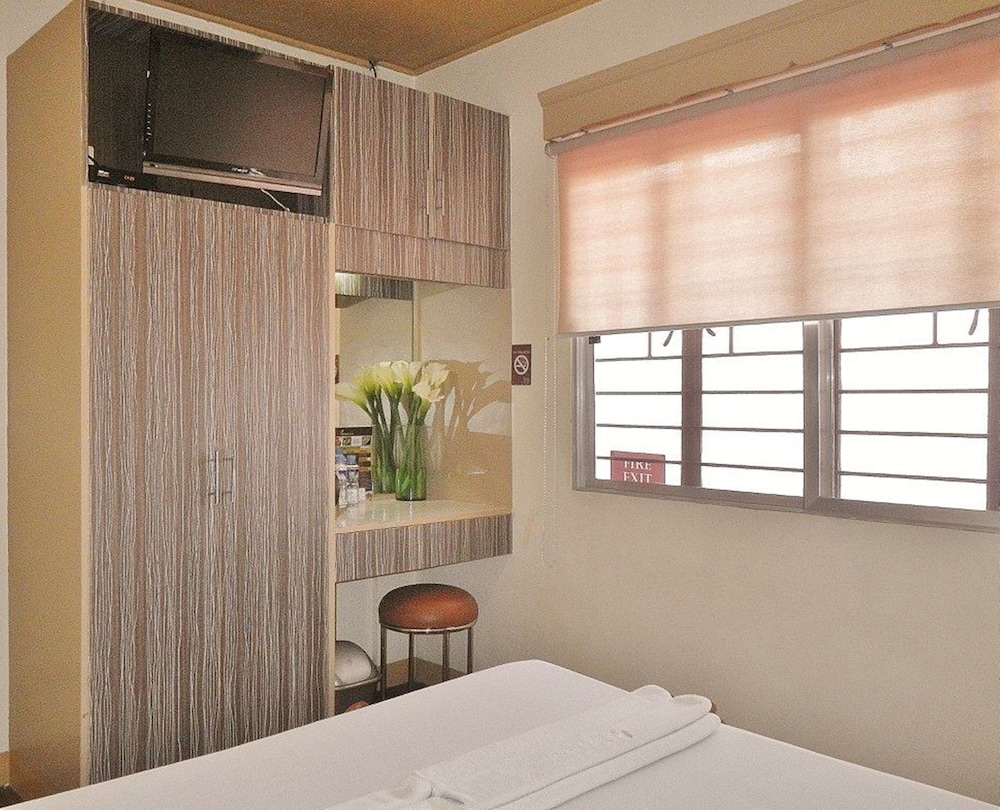 Standard Room, 1 Double Bed photo 3