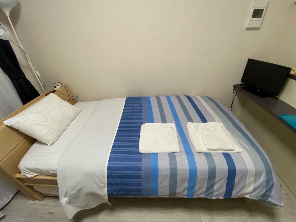 City Room photo 2