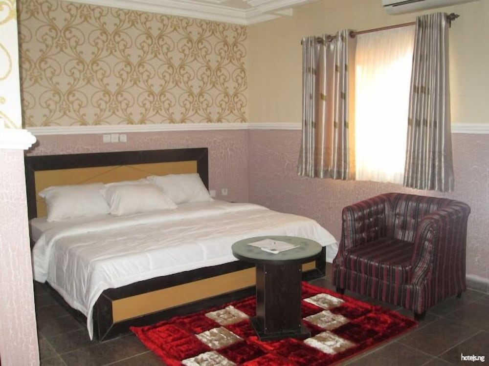 Deluxe Room, Balcony, City View photo 1