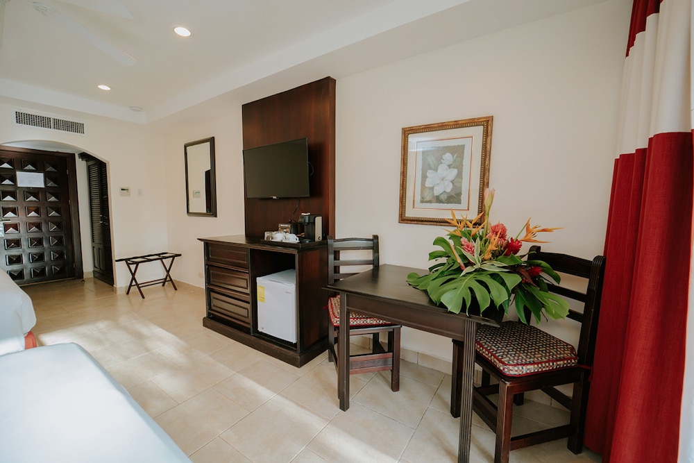 Room, Terrace, Garden View - Photo 2