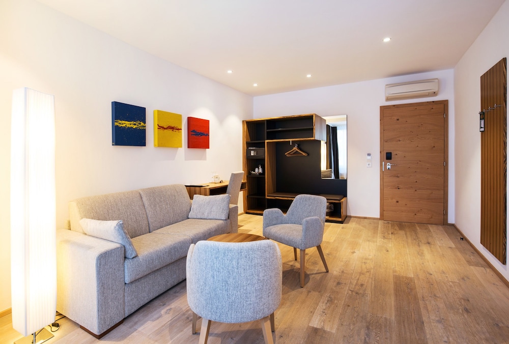 Triple Room - Photo 2
