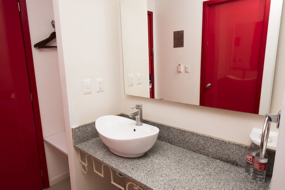 Standard Room - Photo 6