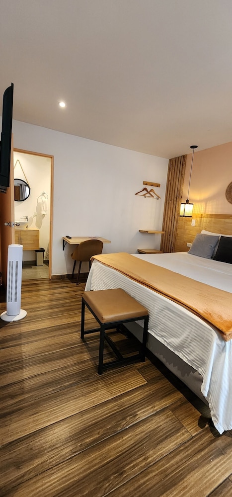 Superior Double Room, Balcony - Photo 31