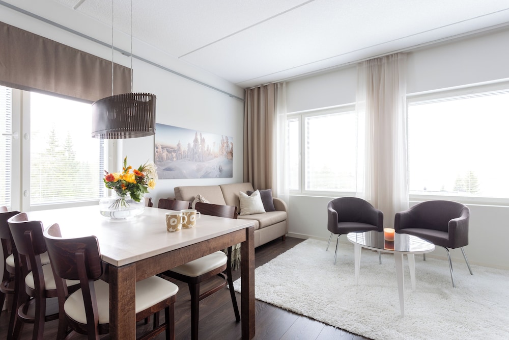 Panoramic Apartment, 2 Bedrooms, Sauna, Lake View photo 2
