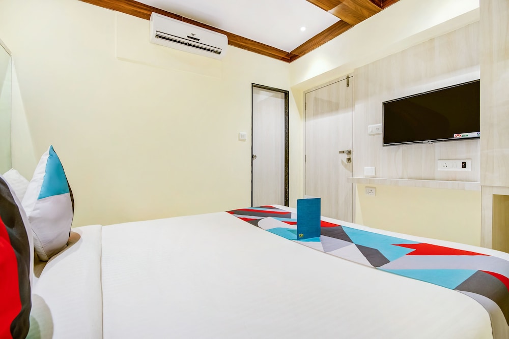 Deluxe Room, 1 Double Bed photo 2