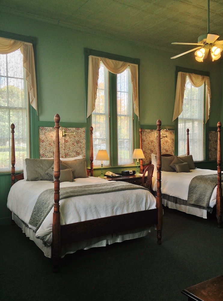 Studio Suite photo 3