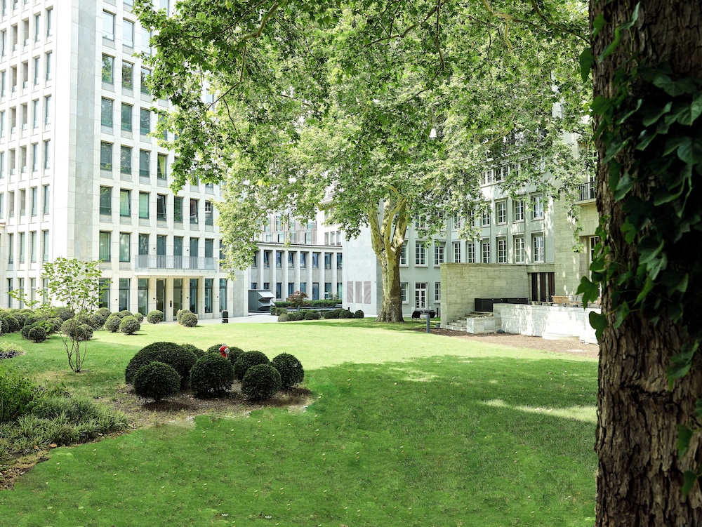 Exclusive Suite, Annex Building photo 1