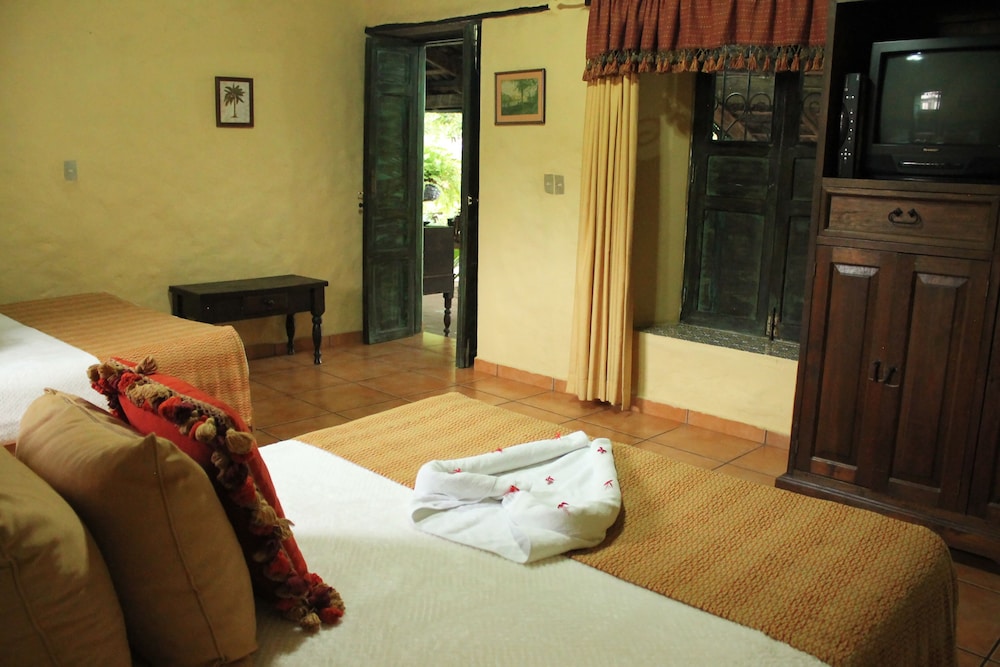 Classic Double Room, 2 Double Beds, Non Smoking photo 1