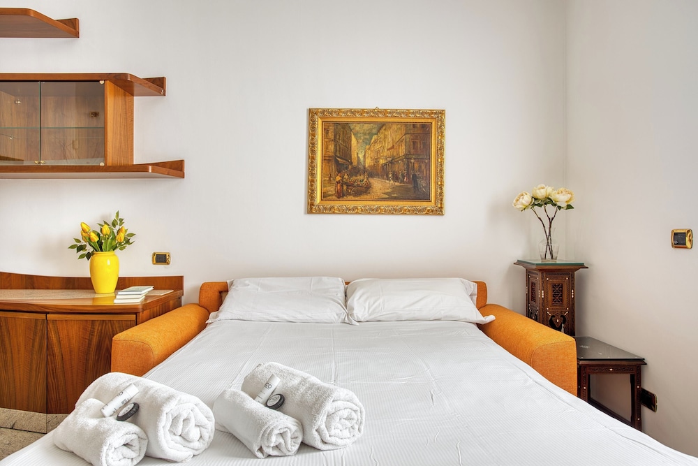 Comfort Apartment, City View