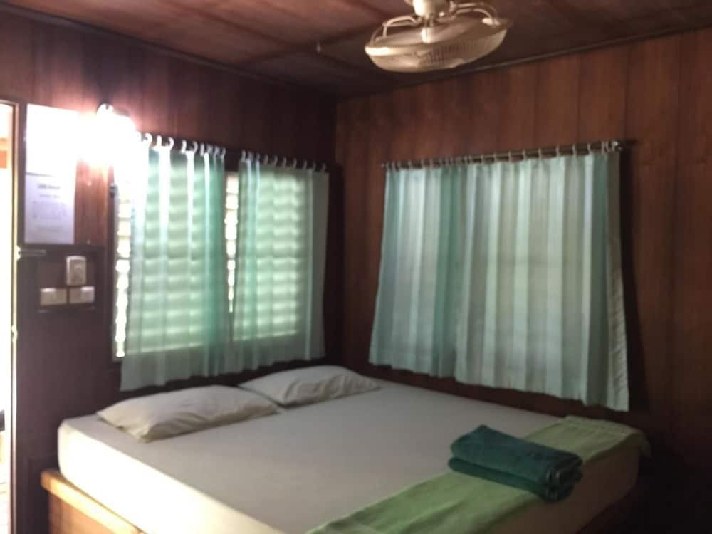 Fan Bungalow