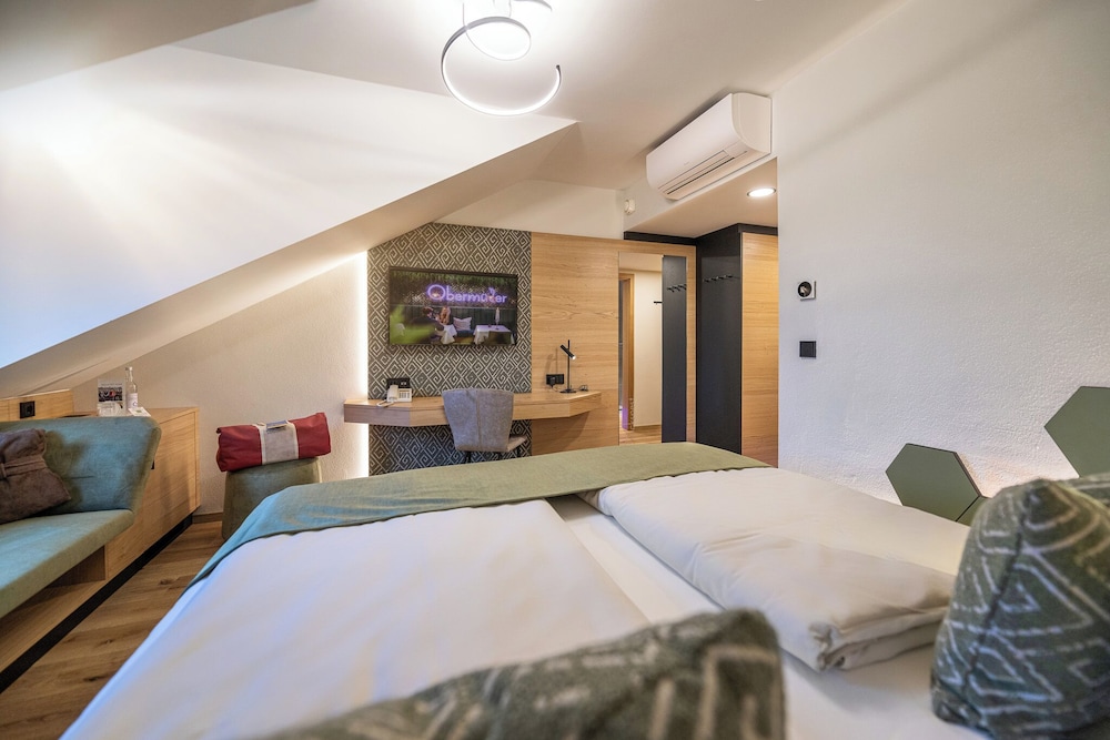 Basic Double Room photo 2