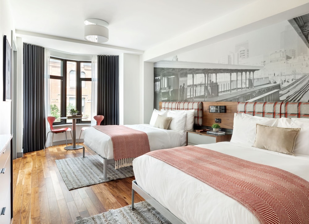Deluxe Room, 2 Double Beds (Bath in Room)