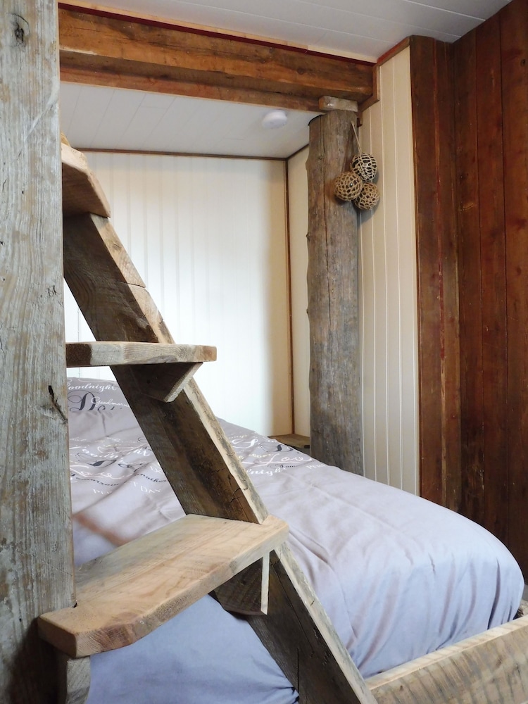 Apartment, 2 Bedrooms (Diny) photo 2