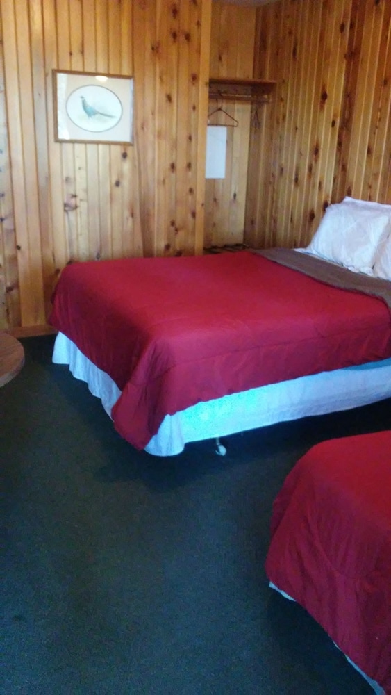 Standard Room, Multiple Beds, Refrigerator & Microwave, Lakeside