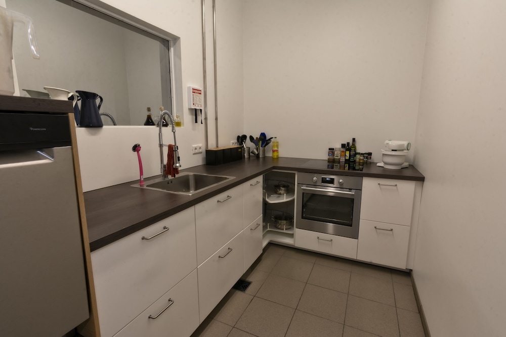 Triple Room, Accessible, Private Bathroom photo 3