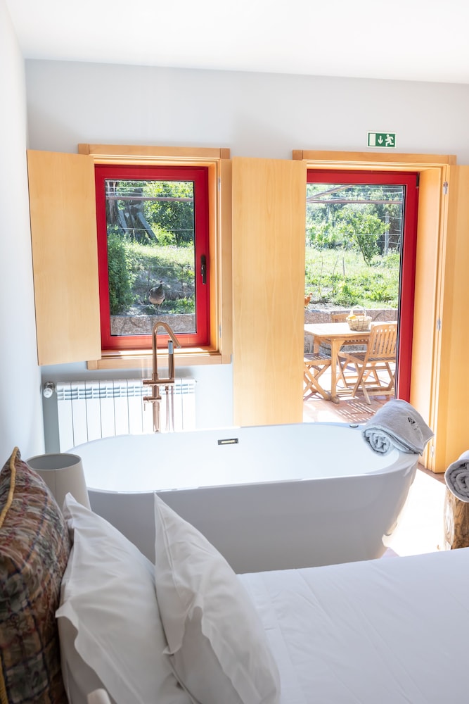 Traditional Suite - Photo 1