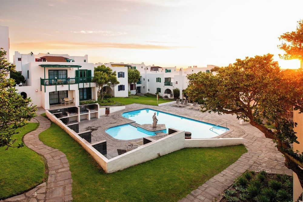 Apartment, Balcony, Pool View