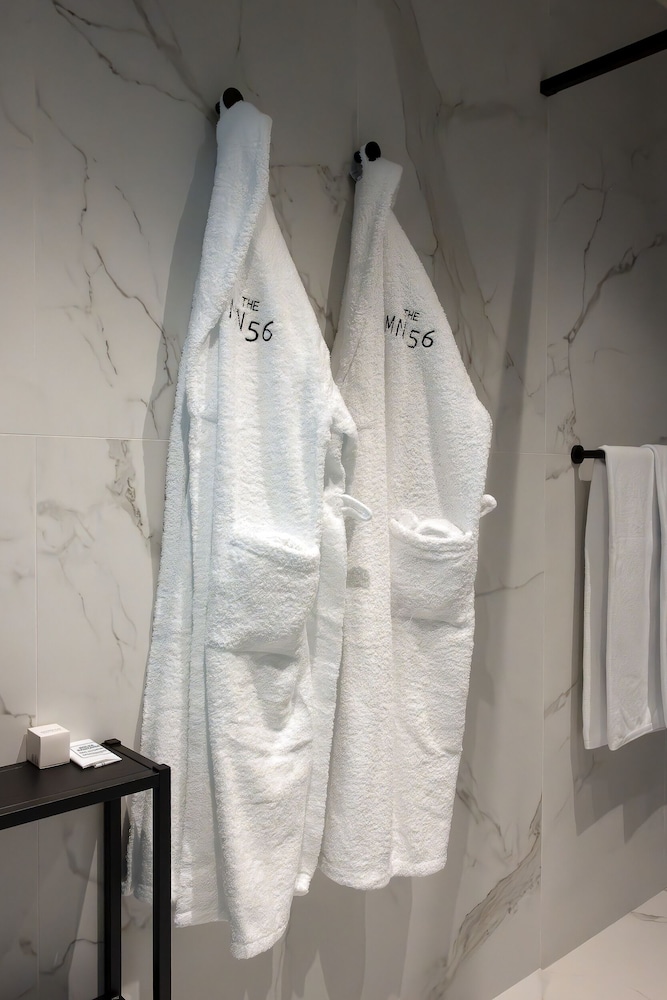 Superior Twin Room, City View photo 2