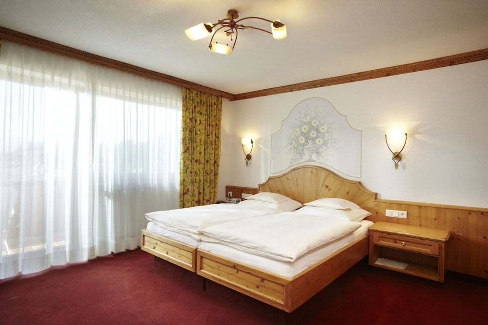 Suite (Maximilian) photo 3