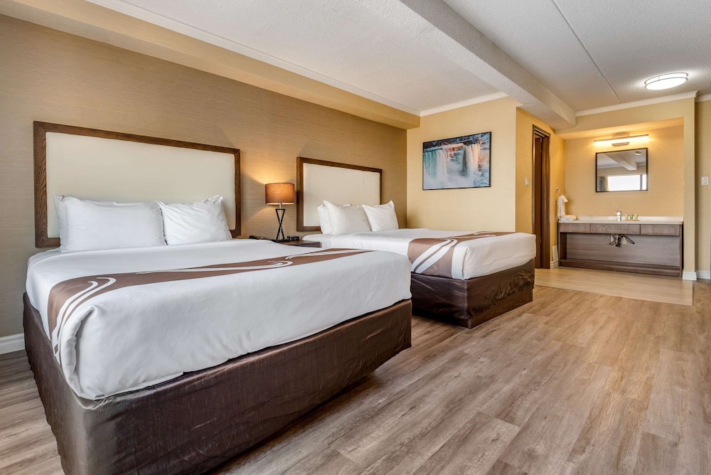 Exterior Room, 2 Queen Beds, Non Smoking - Photo 3