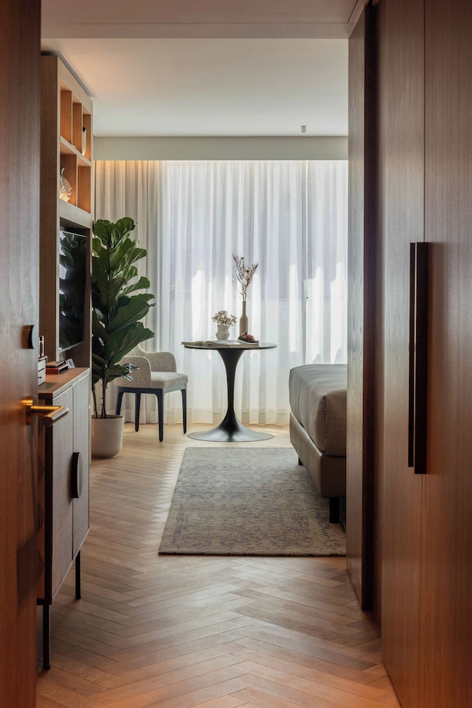 Deluxe Room (Always ME)