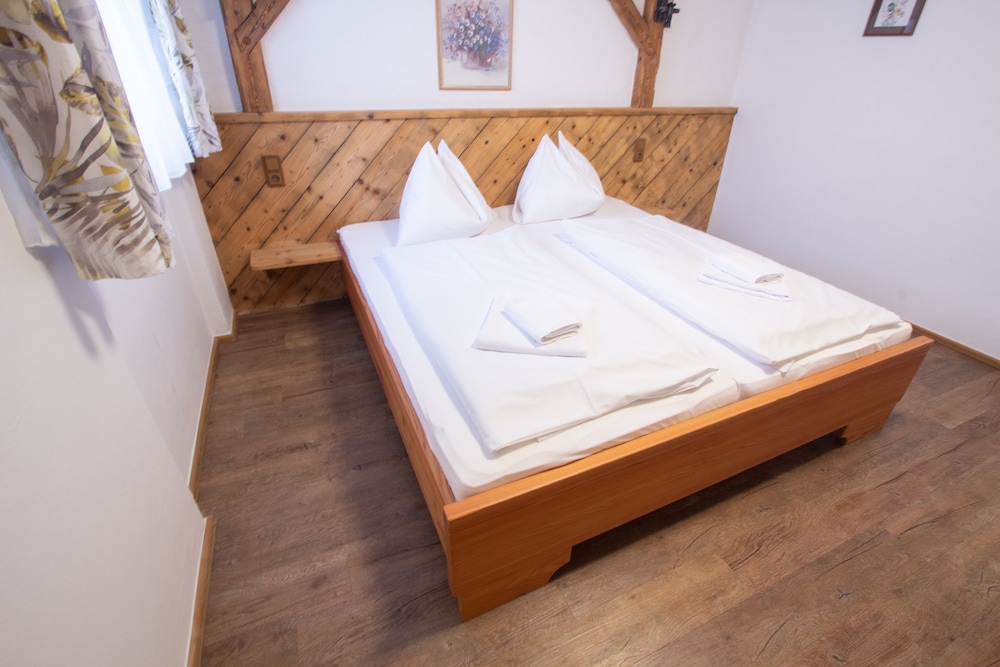 Apartment, 2 Bedrooms, Kitchen (Sommerfrische, incl. cleaning EUR 100) photo 1