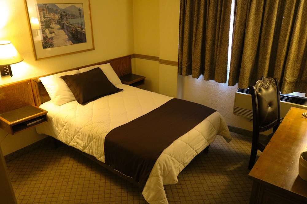 Standard Room photo 1