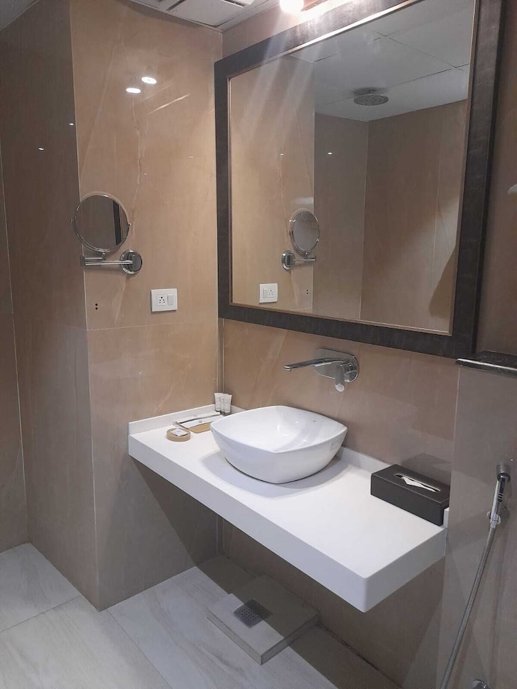 Executive Room, 1 Bedroom - Photo 6
