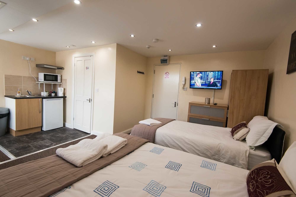 Deluxe Studio, Multiple Beds photo 1