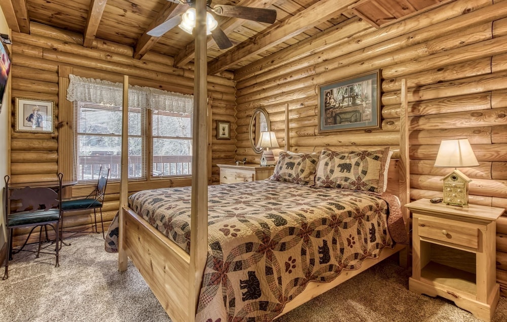 Cabin, 5 Bedrooms
