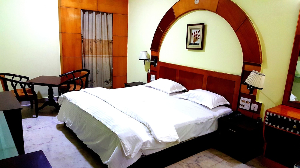Standard Double or Twin Room, 1 Bedroom, Accessible, Smoking