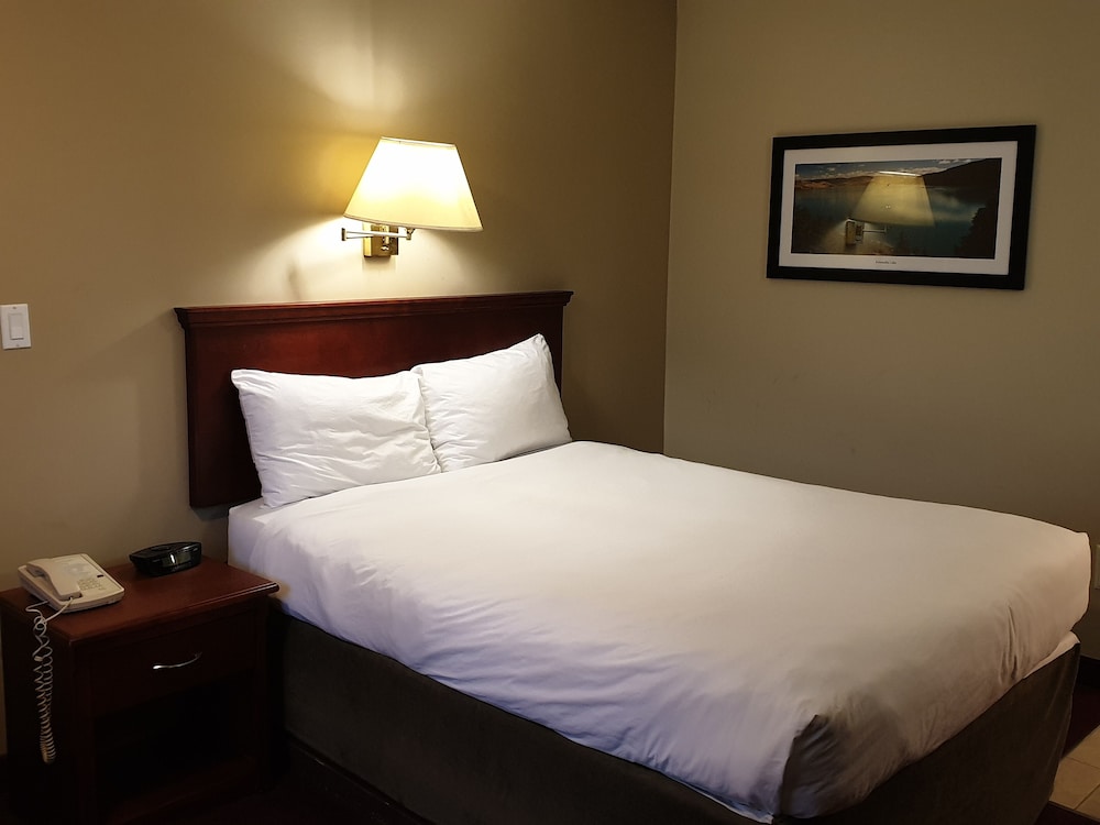 Suite, 1 Double Bed, Kitchenette - Photo 1