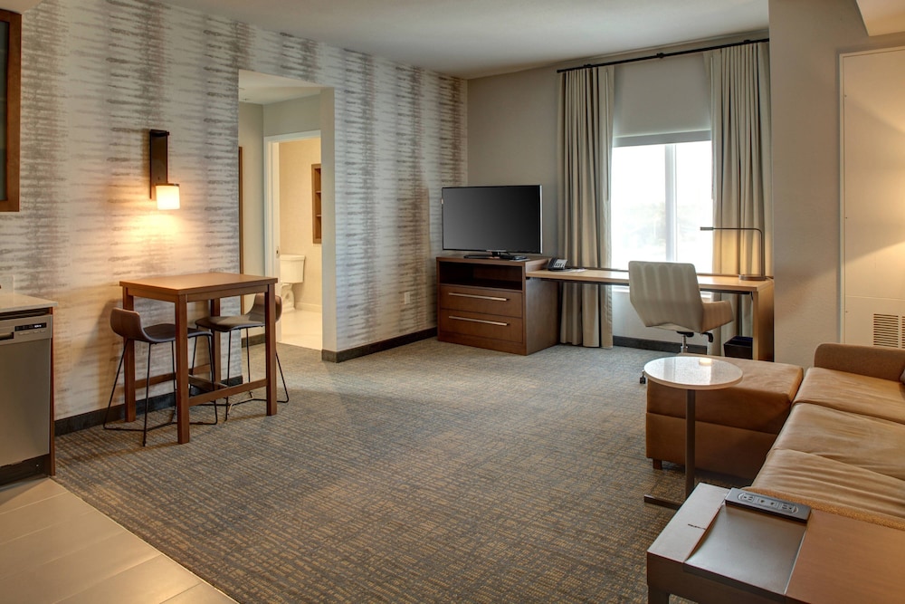 Suite, 1 Bedroom (Hearing Accessible)
