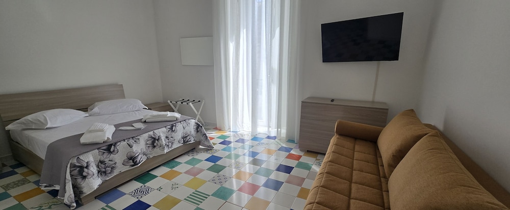 Superior Apartment, Non Smoking, Private Bathroom