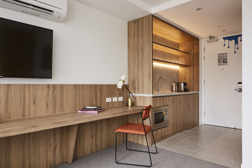 Delxue Studio Suite