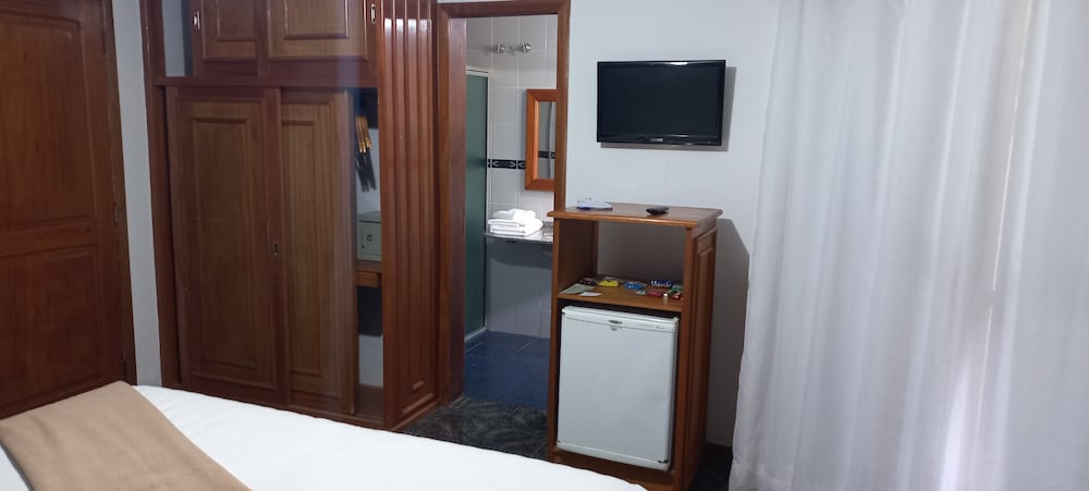Deluxe Triple Room - Photo 3