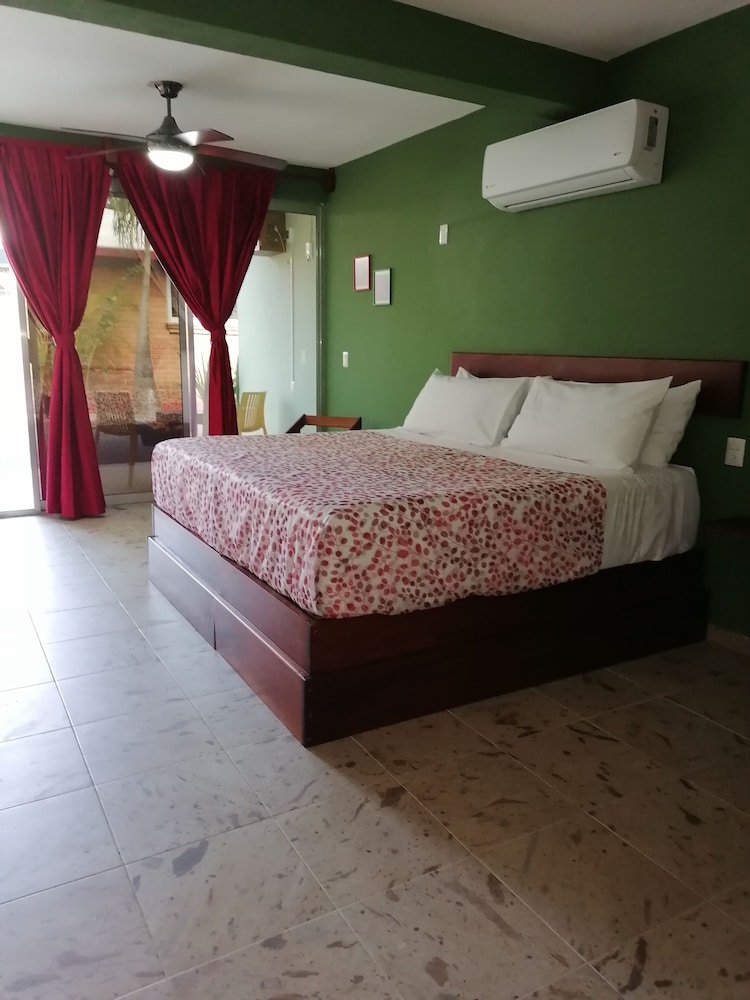 Deluxe Double Room, Terrace, Courtyard View photo 1