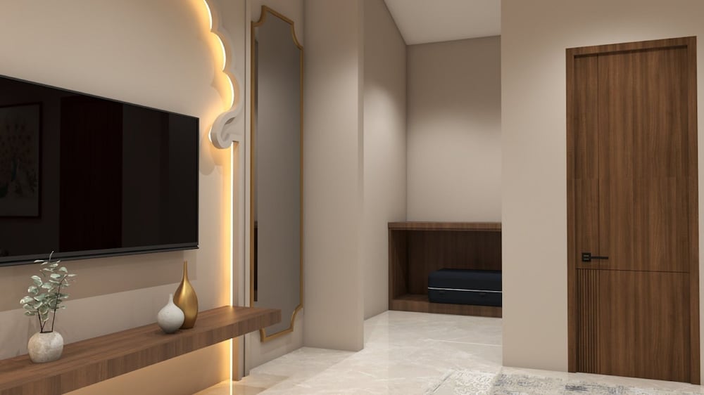 Sunrise Presidential Suite with Jacuzzi